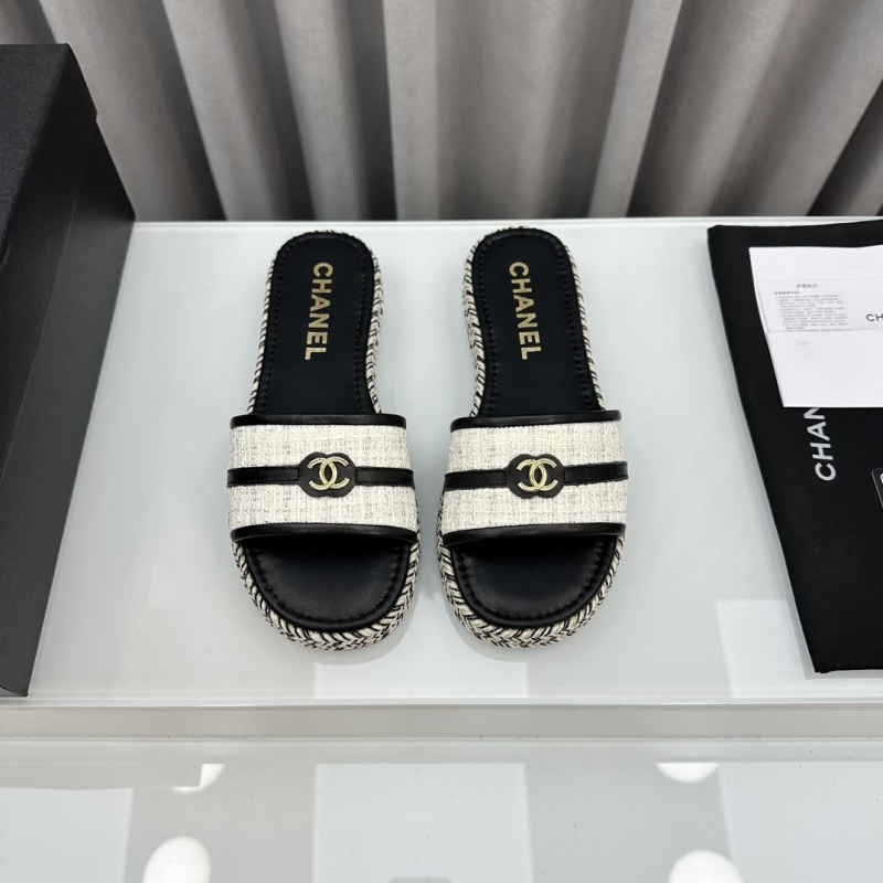 Ch*el slippers